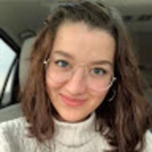 Meet your Posher, Caroline